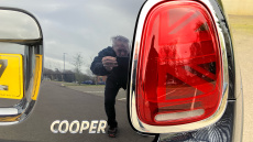 MINI Hatchback 1.5 Cooper Exclusive 5dr Auto [Comfort/Nav Pack] Petrol Hatchback